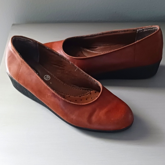 Dr Scholl's - Picture 5 of 7